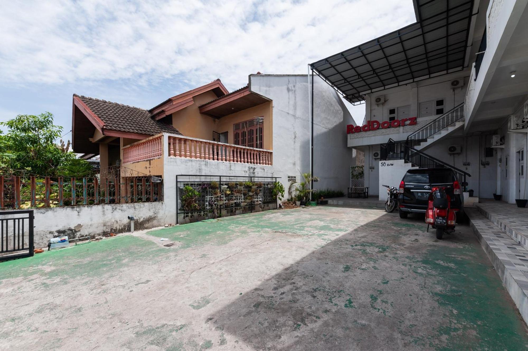 Reddoorz Syariah Near Rsud Zainoel Abidin Banda Aceh Hotel Exterior photo